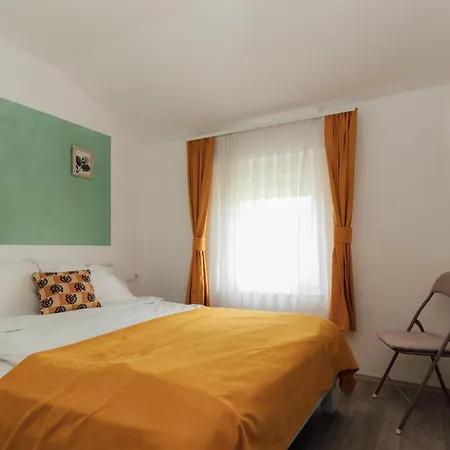 Bed and Breakfast Restoran I Sobe Savic à Krnjak Extérieur photo